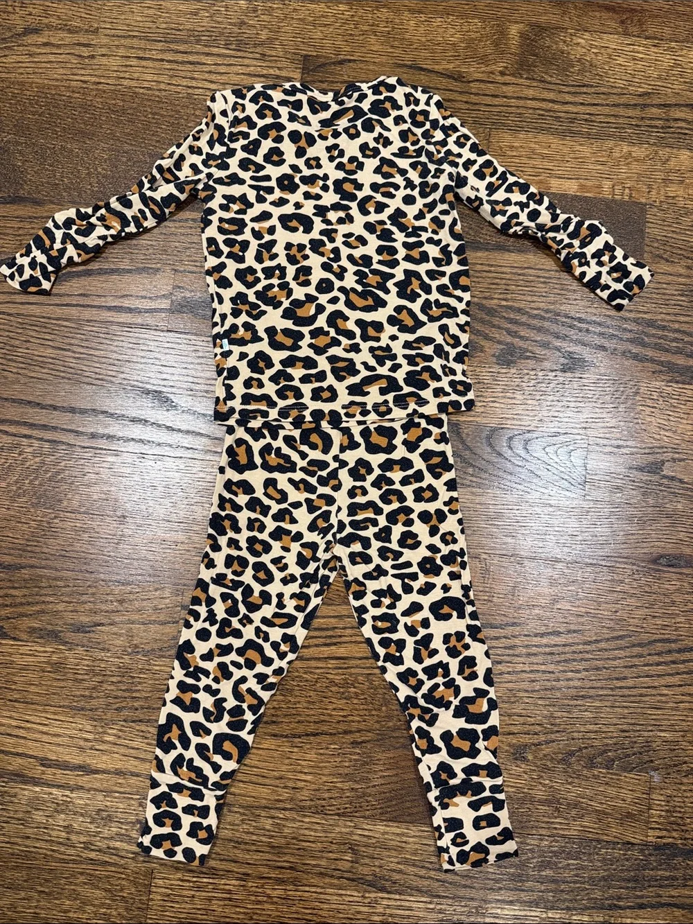 Posh Peanut Leopard Print Long Sleeve Pajama Set - Tan & Black